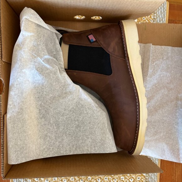 BRAND NEW Danner Bull Run Chelsea 6" Brown Wedge Boot - Picture 4 of 7